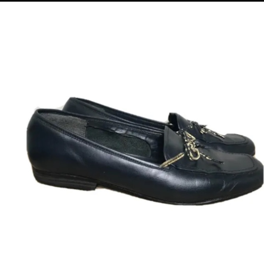 S.R.O. Navy Blue Loafers Flats Round Toe With Tan Bow Size 8.5